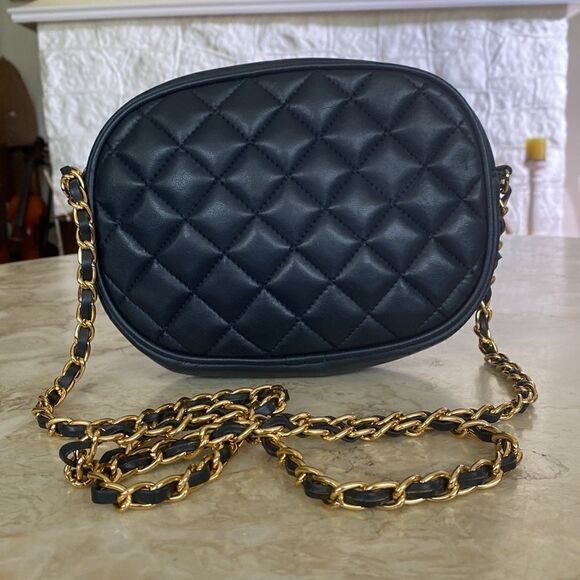 Laura Scott Quilted Faux Leather Chain Strap Cross Body Bag - Picture 3 of 14